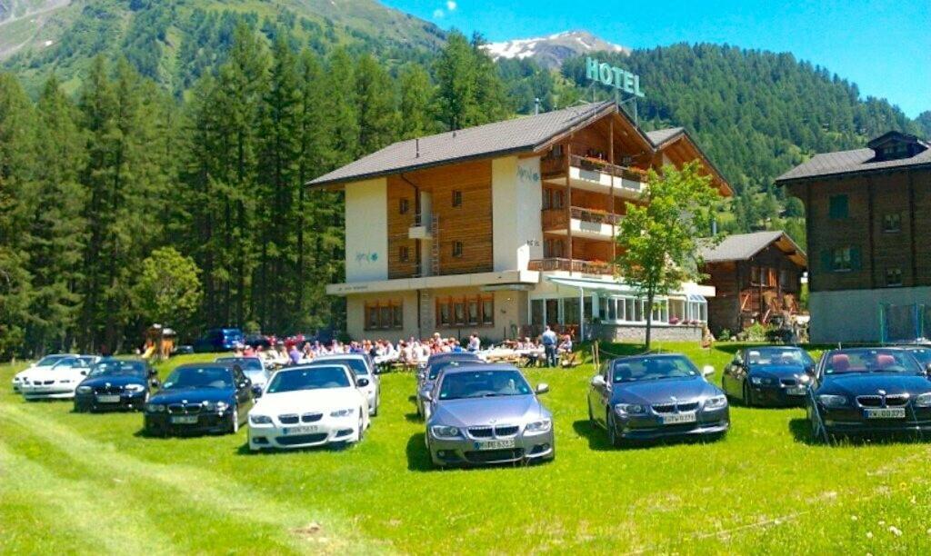 Hotel Ahorni Oberwald Exteriér fotografie